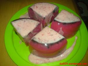 pudding fanta oreo with strawberry yoghurt sauce
